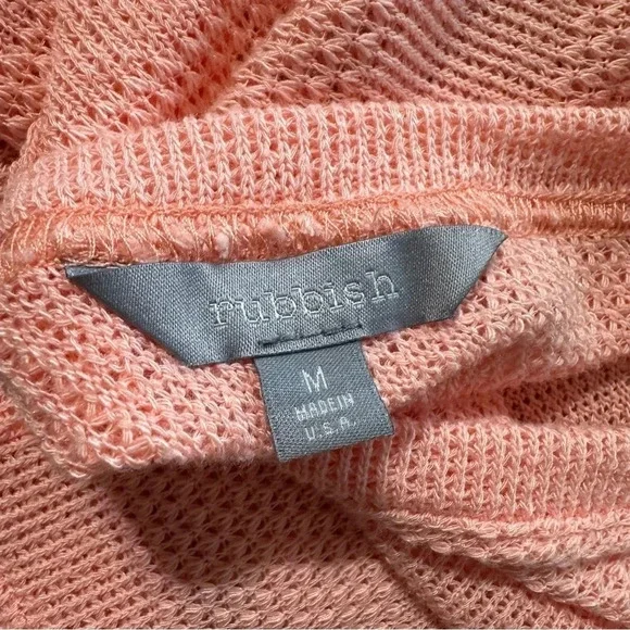 Rubbish women's oversized size medium knit peach crop top with V- neck back - Picture 3 of 4